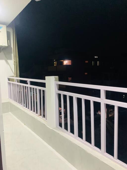 White Orchid, Unique & Stylish, Executive 2Bhk. Lägenhet Guwahati Exteriör bild